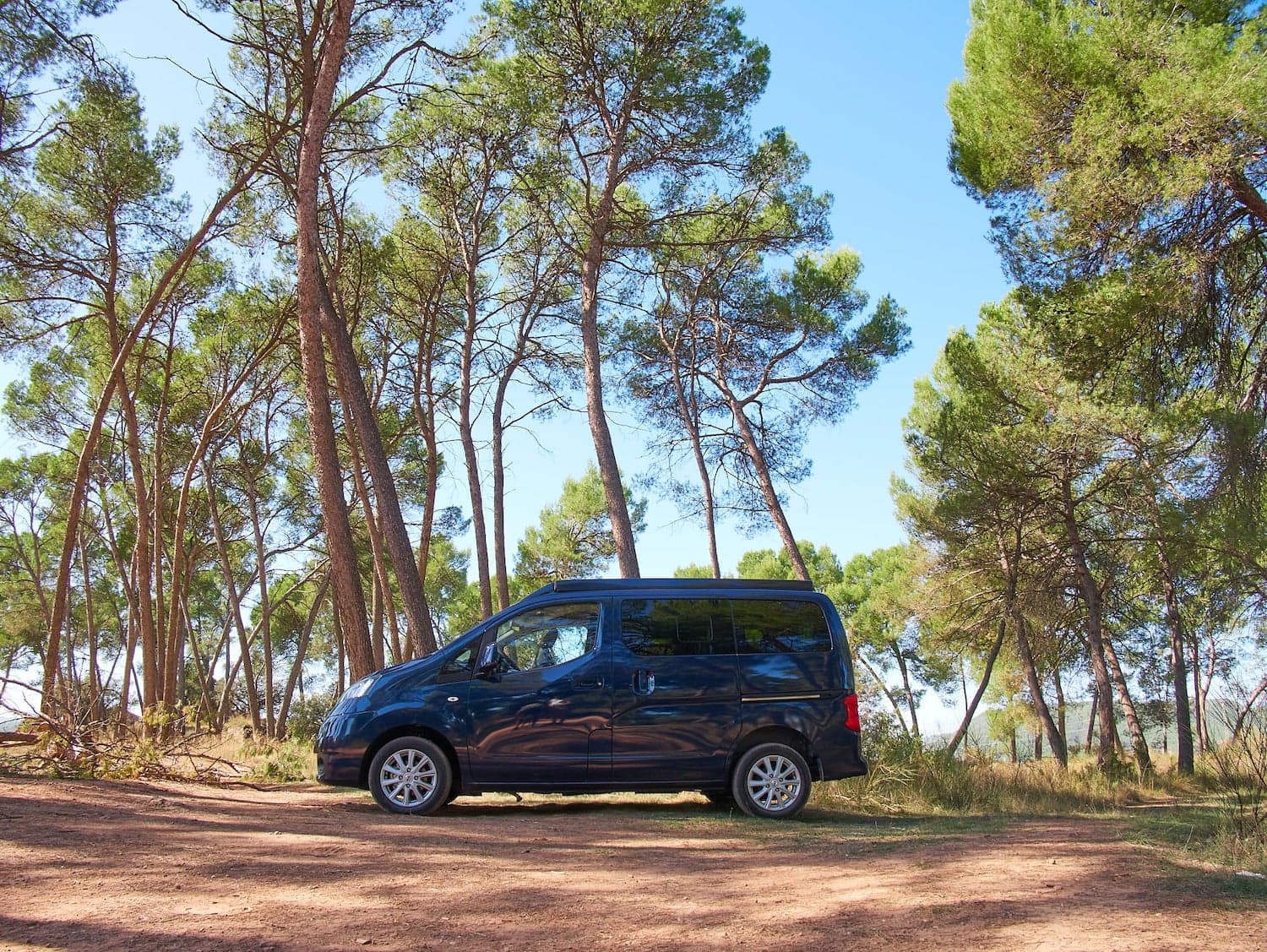 Nissan NV200 lateral sin techo