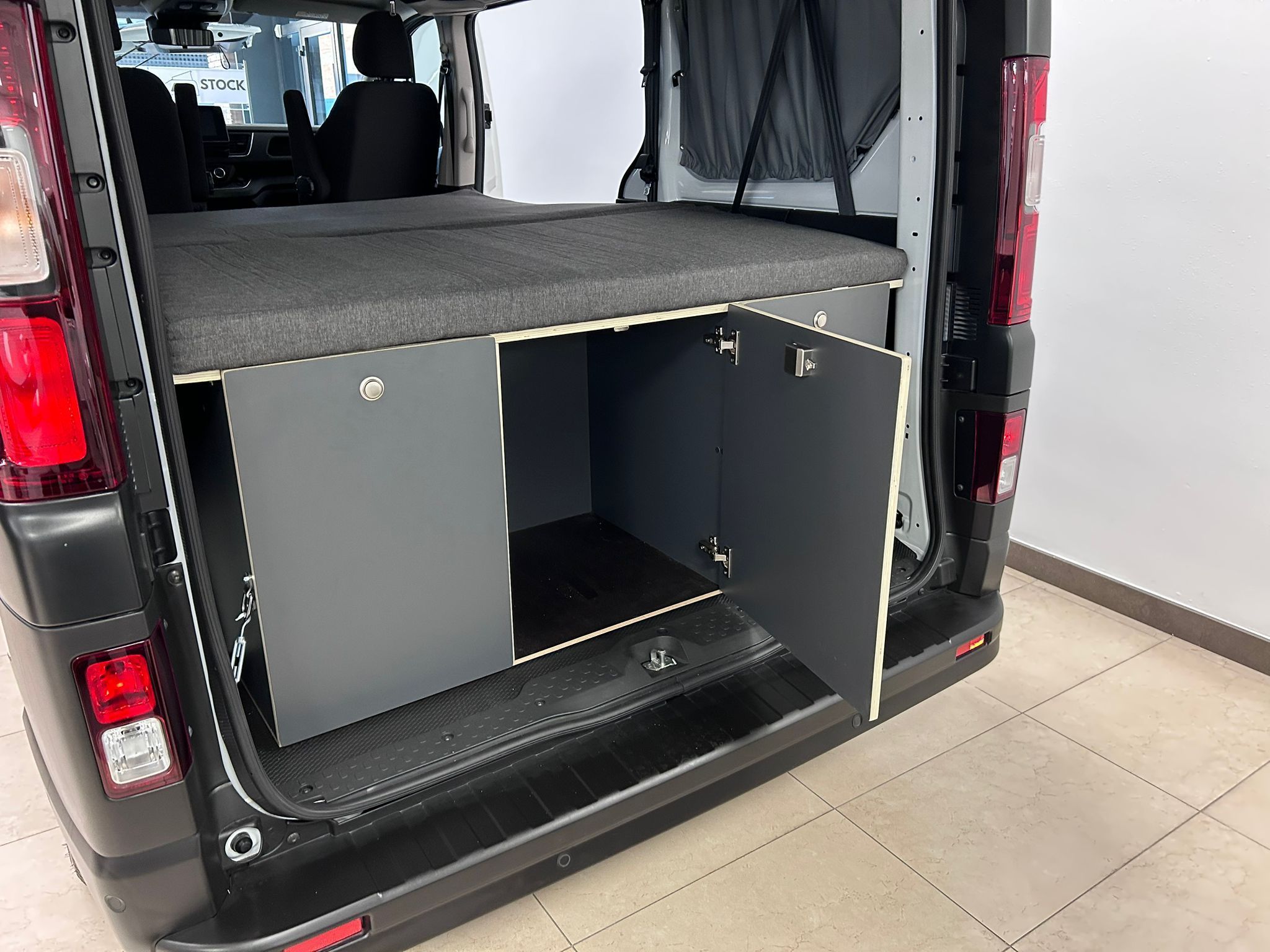 MUEBLE CAMA BEDFORVAN X82 NISSAN PRIMASTAR COMBI 8 - Imagen 6