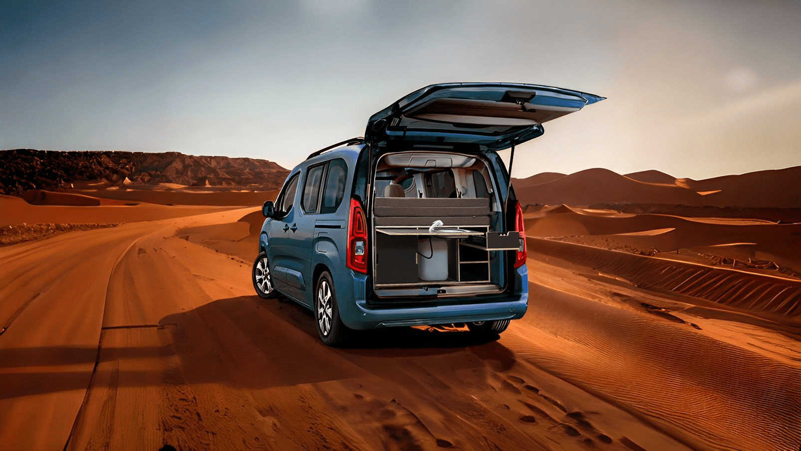 MUEBLE CAMA Quality Camper para Peugeot Rifter, Citroën Berlingo, Toyota Proace City y Opel Combo. - Imagen 11