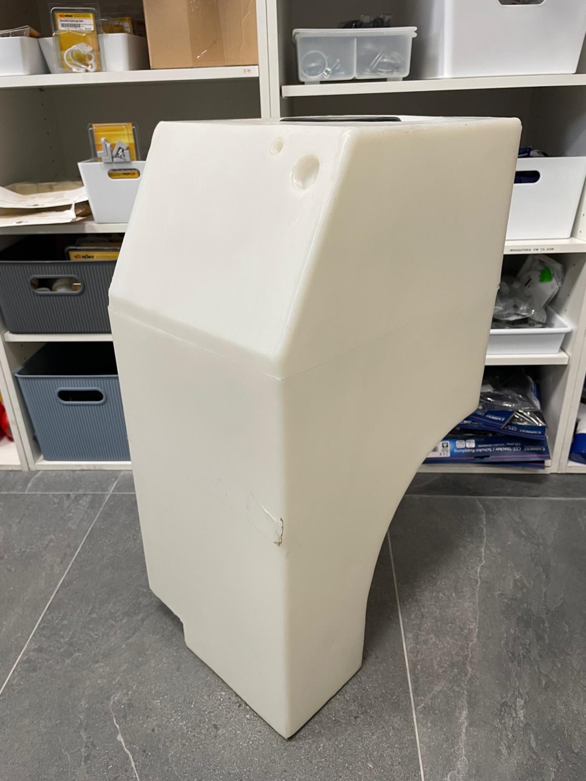 Depósito para paso de rueda Renault Trafic 2001 - Imagen 5